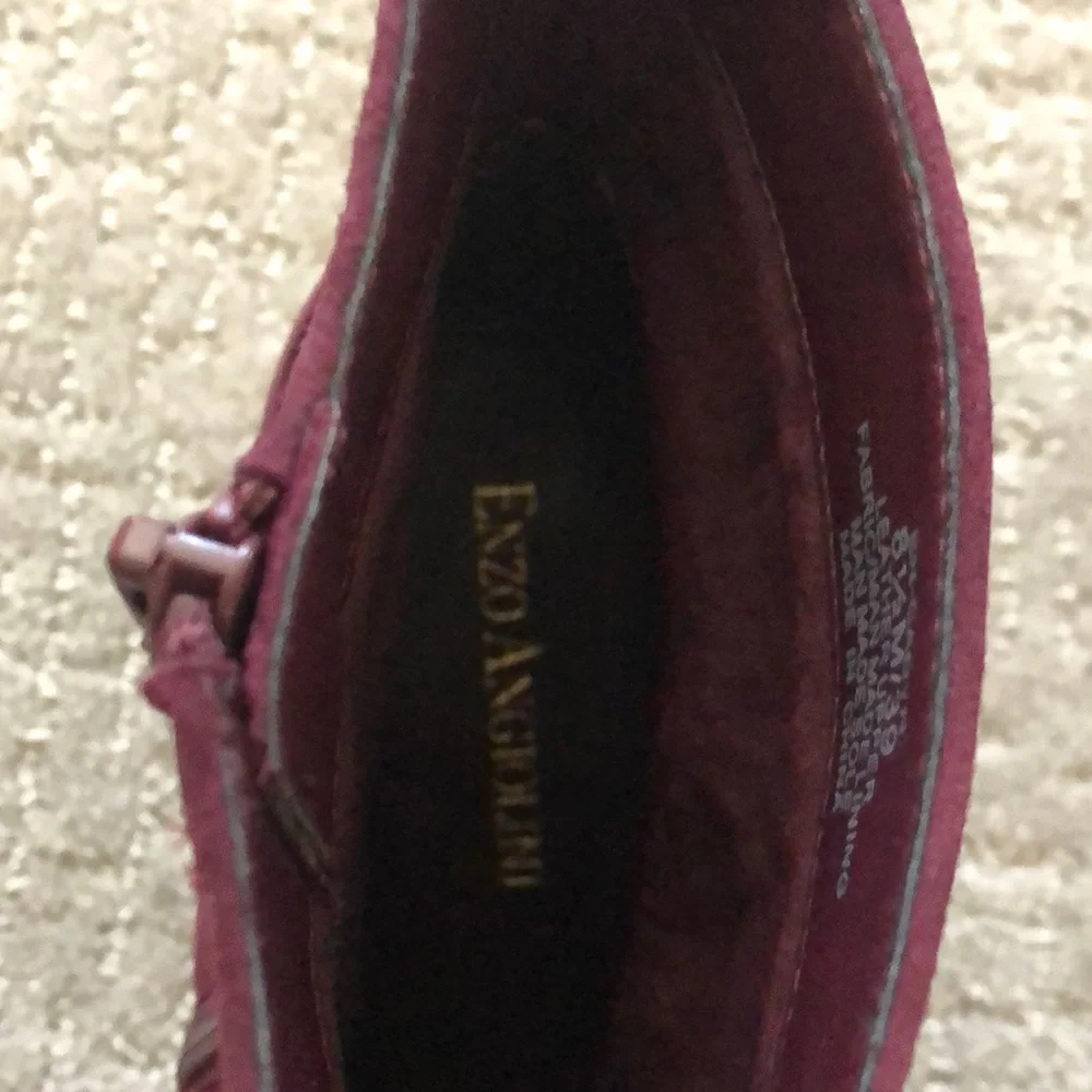 Sued Bootie size 8.5 - Picture 8 of 12